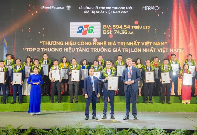 FPT nhận chứng nhận Thương hiệu công nghệ giá trị nhất Việt Nam